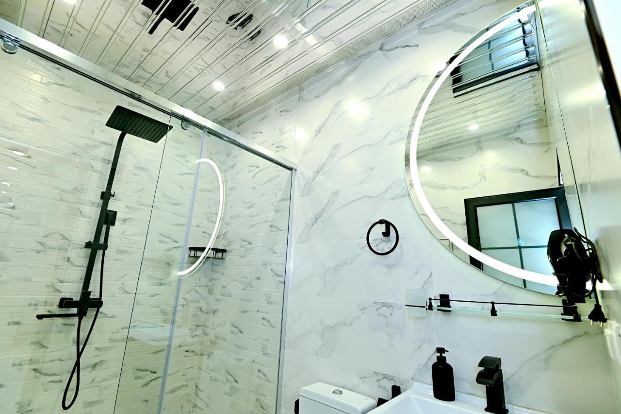 Infinity Luxury Apartment Yerevan Exterior photo